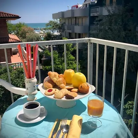 Pensionat Room in BB - Hotel Villa Alexandra - Stay in complete relaxation San Mauro Mare